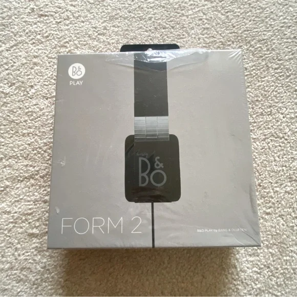Bang Olufsen Form headphones
